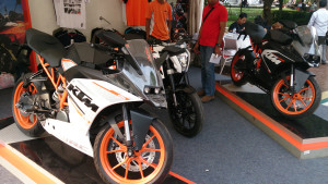 RC390