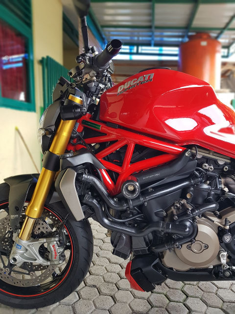 Edisi Bantu Temen: Dijual Moge Ducati Monster 1200 S